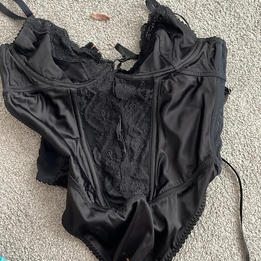 Savage X Fenty corset